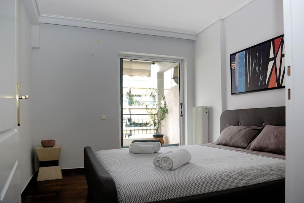 Charming Apartment Near Center أثينا المظهر الخارجي الصورة